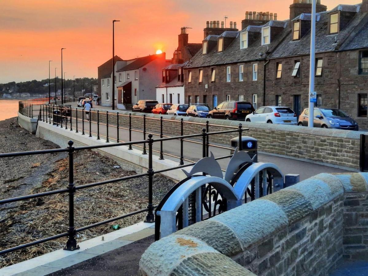 The Colours Riverside Apartment With Garden Broughty Ferry Zewnętrze zdjęcie